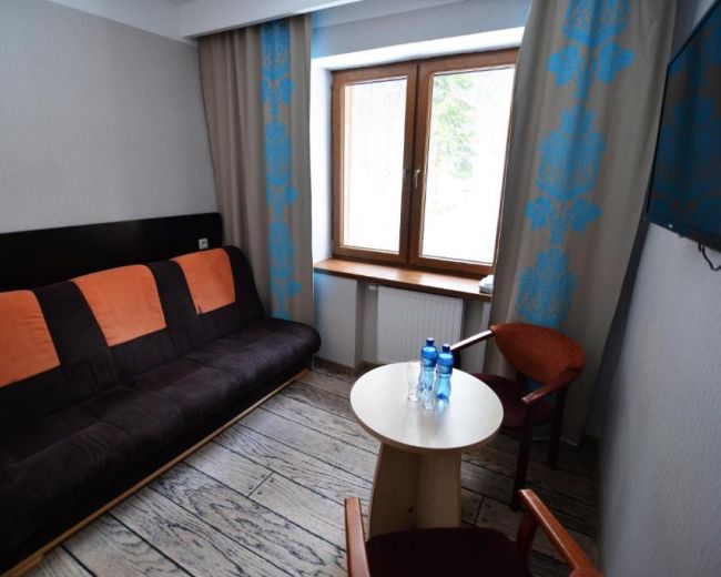 Studio (Ložnice + salonek)