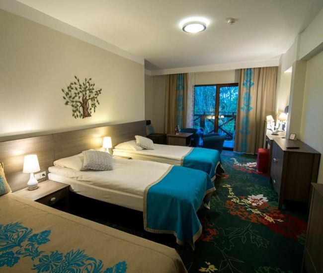 Pokój 4-osobowy (Łóżka: cztery 1-osobowe)